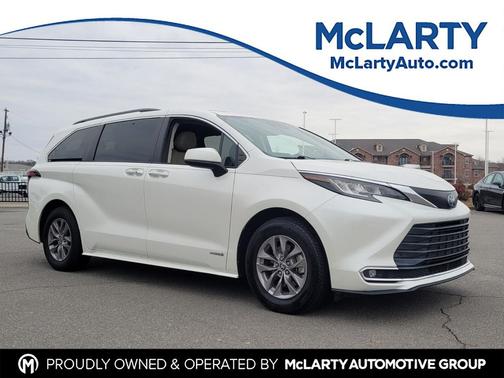 2021 Toyota Sienna XLE 7 Passenger