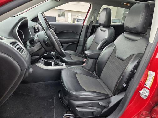 Redline Pearlcoat 2021 Jeep Compass Latitude