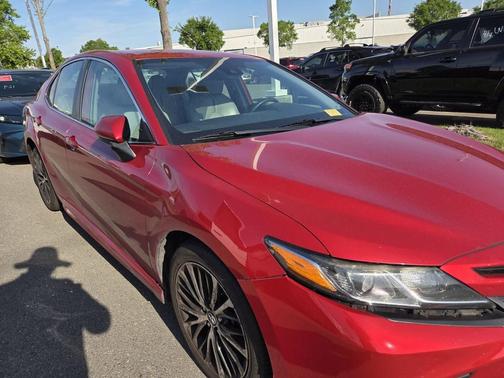 Supersonic Red 2020 Toyota Camry SE