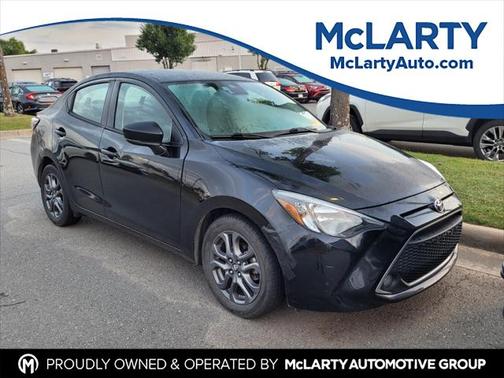 2019 Toyota Yaris Sedan LE