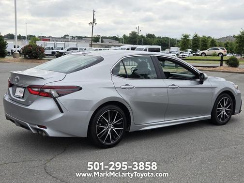 Celestial Silver Metallic 2024 Toyota Camry SE