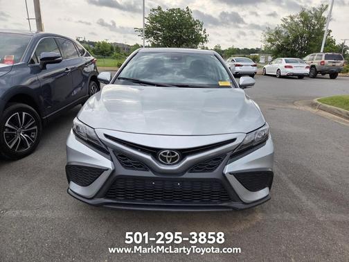 Celestial Silver Metallic 2024 Toyota Camry SE