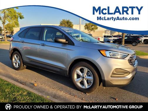 2022 Ford Edge SE