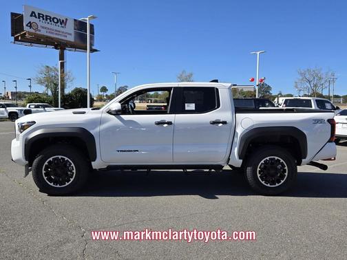 2025 Toyota Tacoma TRD Off Road
