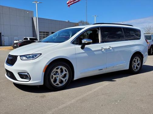 2023 Chrysler Pacifica Limited