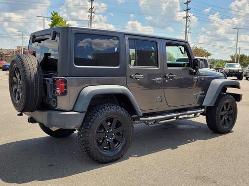 2014 Jeep Wrangler Unlimited Sport