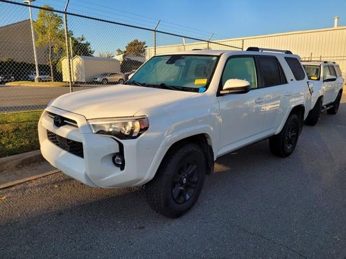 2023 Toyota 4Runner SR5