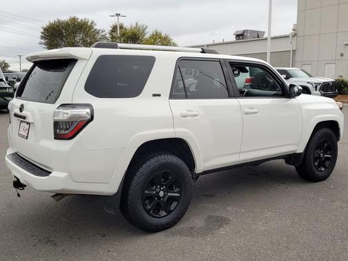 2023 Toyota 4Runner SR5
