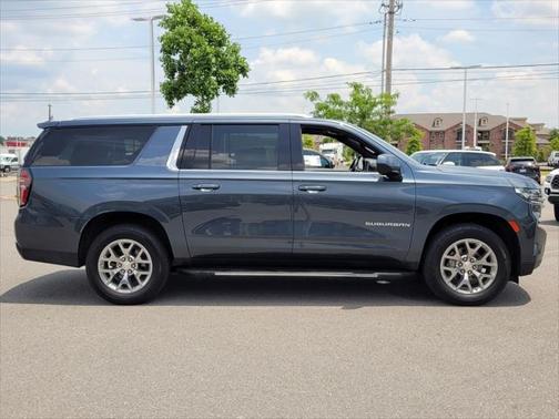 2021 Chevrolet Suburban LT