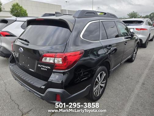 Crystal Black Silica 2019 Subaru Outback 3.6R Limited
