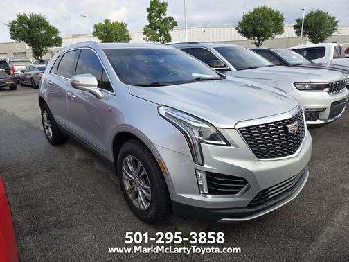 Radiant Silver Metallic 2020 Cadillac XT5 Premium Luxury