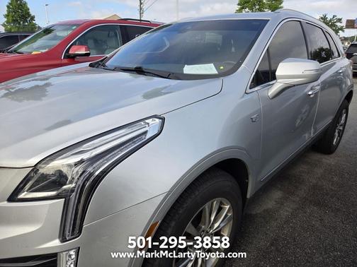 Radiant Silver Metallic 2020 Cadillac XT5 Premium Luxury