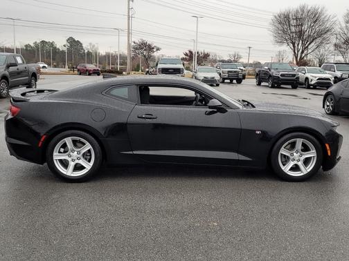 2022 Chevrolet Camaro 1LT