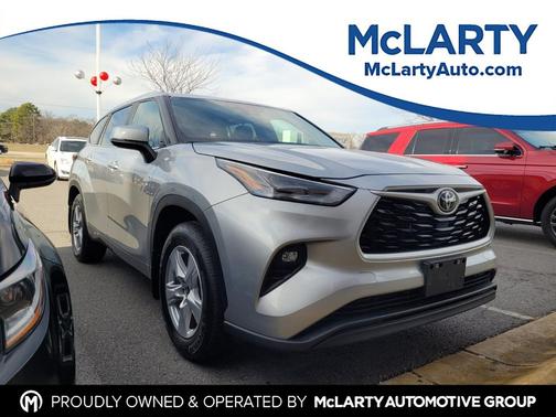 2024 Toyota Highlander LE