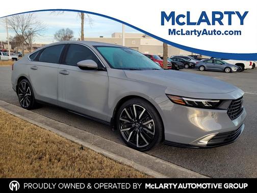 2023 Honda Accord Hybrid Touring