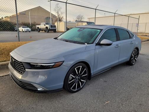 2023 Honda Accord Hybrid Touring
