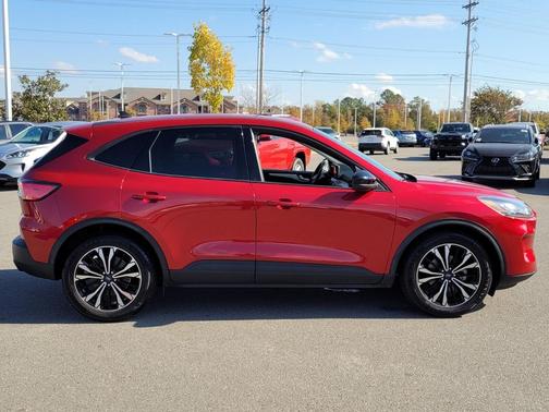 2021 Ford Escape SE