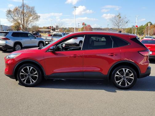 2021 Ford Escape SE
