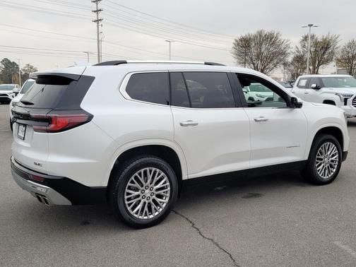 2025 GMC Acadia Denali