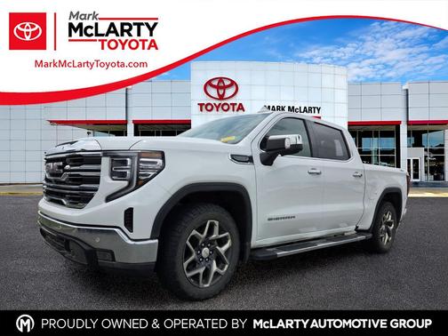 Summit White 2022 GMC Sierra 1500 SLT