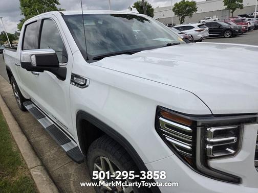 Summit White 2022 GMC Sierra 1500 SLT