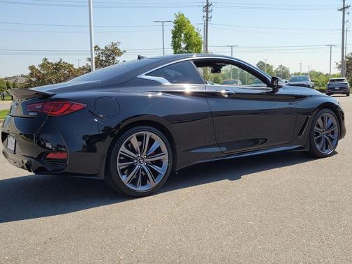 2022 INFINITI Q60 3.0t Red Sport 400