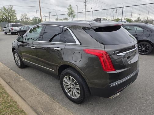 Dark Mocha Metallic 2019 Cadillac XT5 Luxury