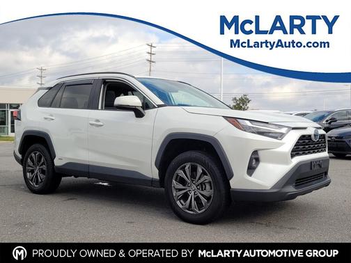 2022 Toyota RAV4 Hybrid XLE Premium