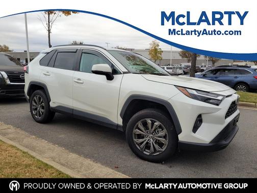 2022 Toyota RAV4 Hybrid XLE Premium