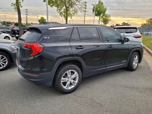 2021 GMC Terrain SLE
