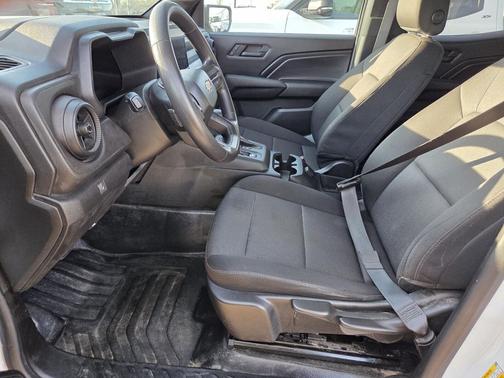 2023 Chevrolet Colorado WT