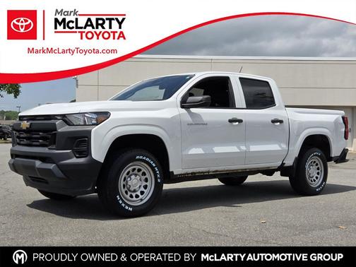 Summit White 2023 Chevrolet Colorado WT