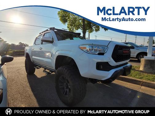 2019 Toyota Tacoma SR