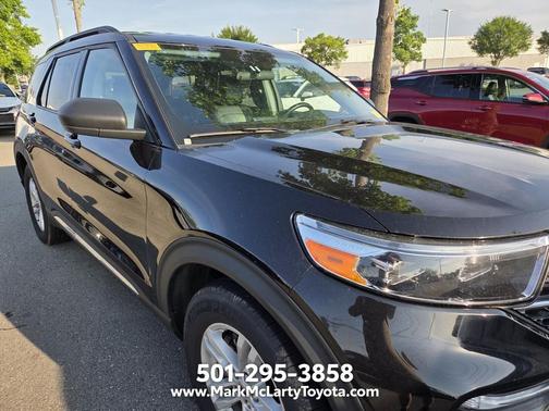 Black Metallic 2024 Ford Explorer XLT