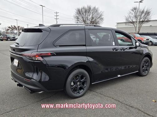2026 Toyota Sienna Woodland Edition