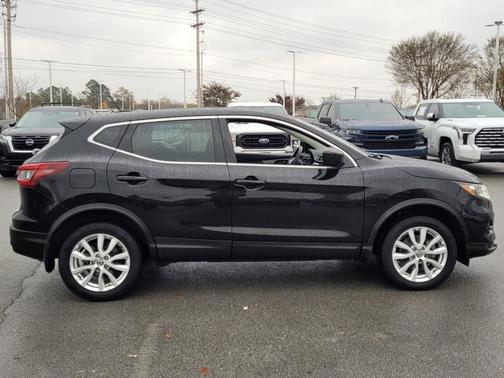 2020 Nissan Rogue Sport S