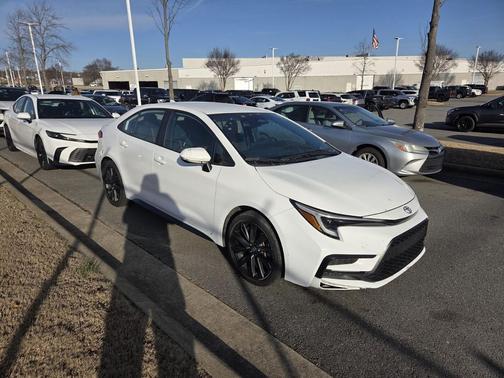 2025 Toyota Corolla SE