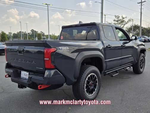 2025 Toyota Tacoma TRD Off Road