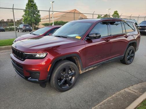 2022 Jeep Grand Cherokee L Altitude