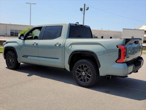 2024 Toyota Tundra Platinum