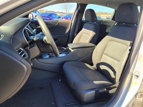 2018 Chevrolet Malibu 1LS