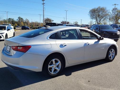 2018 Chevrolet Malibu 1LS