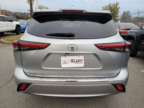 2020 Toyota Highlander Platinum