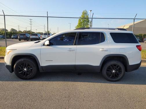 2019 GMC Acadia SLT-1
