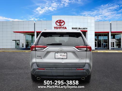 Silver Sky Metallic 2020 Toyota RAV4 XLE