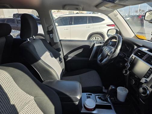 2021 Toyota 4Runner SR5