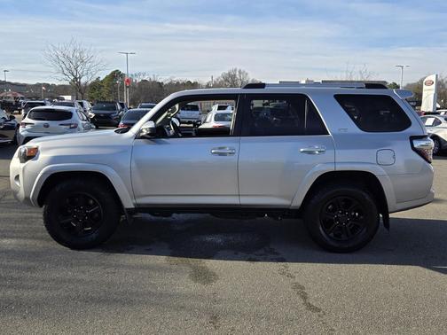 2021 Toyota 4Runner SR5