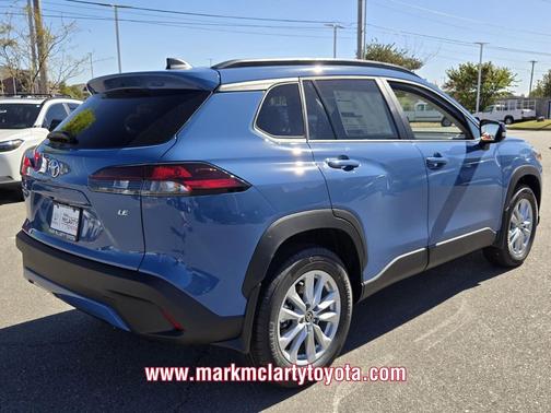 2026 Toyota Corolla Cross LE
