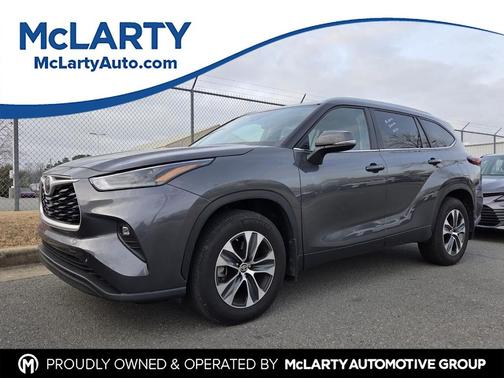 2025 Toyota Highlander XLE