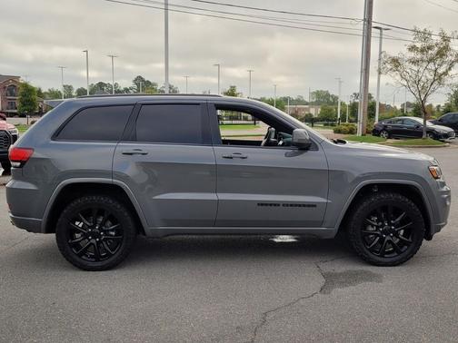 2020 Jeep Grand Cherokee Altitude